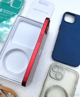 Prodám: KRÁSNÝ 🍏 Apple Iphone 13 128GB RED s příslušenstvím - 11