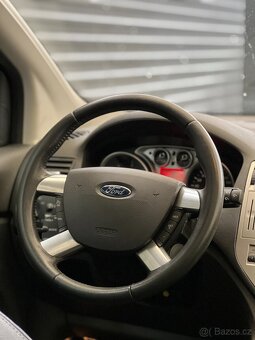 Ford Kuga 120 kW, 2.0 CRDi, 4x4, PANORAMA - 11