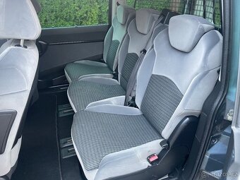 Citroen C8 2,0HDi 100kW MAN servisní kniha - 11