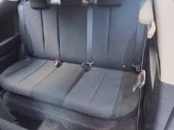 Mazda 2 - 11