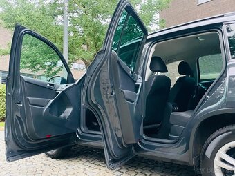 Volkswagen Tiguan 1.4TSI MANUÁL VÝHŘEV SENZORY 2WD - 11