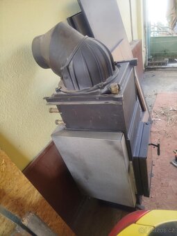 Krbová kamna s výměníkem - 11