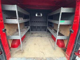 FORD TRANSIT CUSTOM 2.2 TDCi 74kW L2H1 6míst - 11