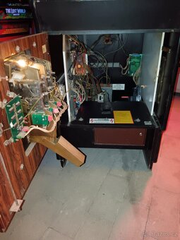 Arcade herní hrací automat Rampert od fy Nova - 11