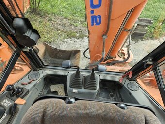 TRAKTORBAGR FIAT – KOBELCO FB 110.2 - 11