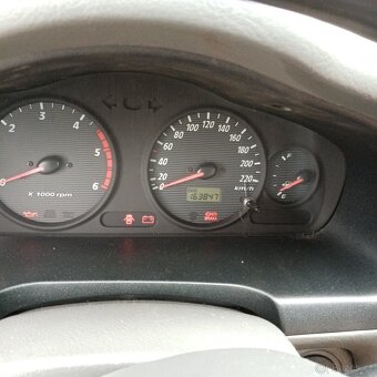 PRODÁM HYUNDAI SANTA FE 2004 CRDI 84,KW 4X4 - 11