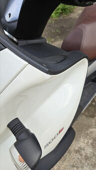 Piaggio MP3 500LT - 11