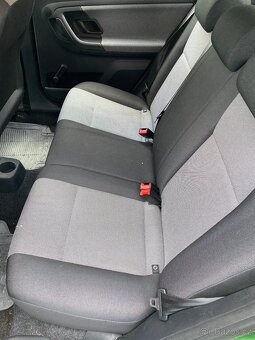 Škoda Fabia2 facelift barva LF6Z(P7P7) - 11