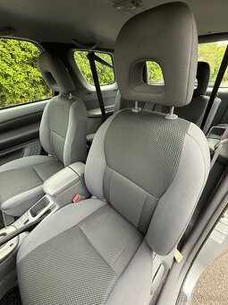 TOYOTA RAV4 2.0 110kW, AUTOMAT, 4x4, KLIMA, BEZ KOROZE - 11