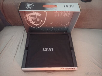 MSI Titan GT77HX 13VH - 11