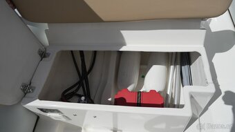 Bombard Sunrider 550 Hypalon – výborný stav, vlek, výbava - 11