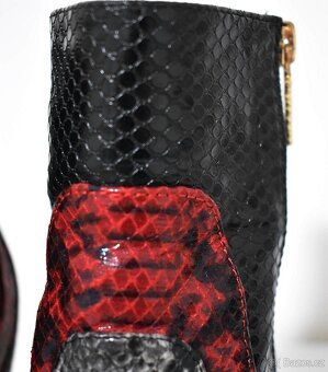 Dámské kotníkové boty na podpatku, vel. 39 - 11