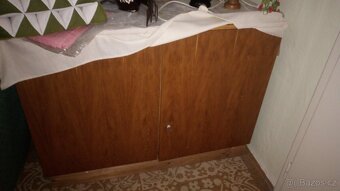 Retro _ starožitný nábytek - 11