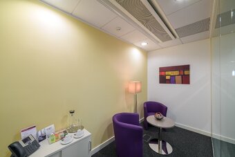 Coworkingový prostor v Regus River Garden - 11