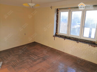 Prodej RD s garáží - Červený Kostelec - 11