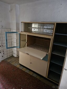 Daruji za odvoz  skříně,stůl, sporák, postel,komodu - 11
