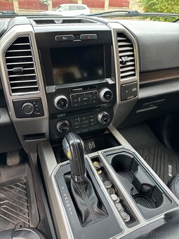 Ford F-150,  5.0 V8 Lariat - 11