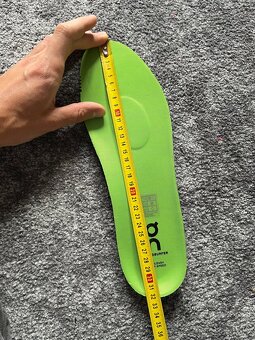 On Running Cloudsurfer Vel 49 - 11