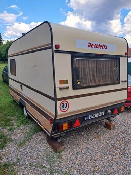 Obytný vlek karavan Dethffles RALLY NOMAD - 11