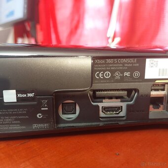 XBOX 360 S 4 GB - 11
