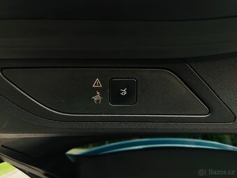 Citroën Grand C4 Picasso 2.0HDi KAM 7MÍST SERVISKA 1MAJITEL - 11