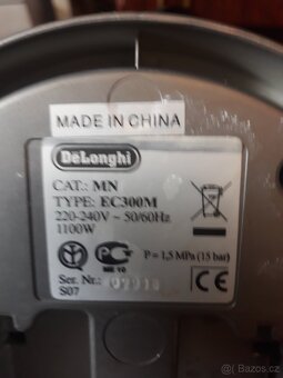 KÁVOVAR  ZN.  DELONGI  220  V.  (  1100  WATT  ) - 11