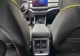 Škoda Enyaq iV Coupé RS 220 kW zánovní stav WALLBOX - 11