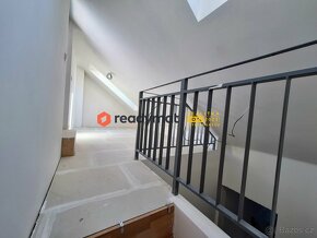 Prodej novostavby bytu René 3+kk, mezonet, 97 m2, Hodonín - 11