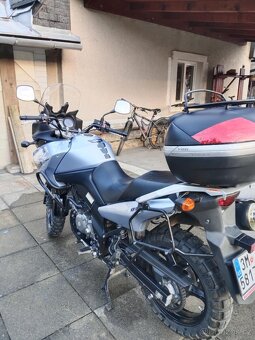 Prodám motorku Suzuki V-Strom Dl650 - 11