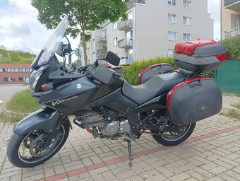 Suzuki V-Strom DL-650 - 11