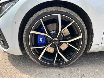 VW Arteon R TSI 235kw DSG 4x4,panorama,tažné,360°kamery - 11