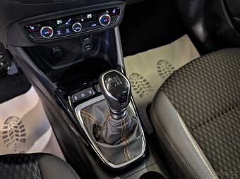 Opel Crossland X 1.2T 96kW INNOVATION, KAMERA, LANE ASSIST - 11