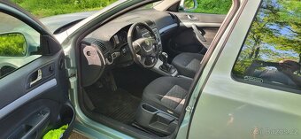 Škoda Octavia II TDI 77kW Elegance rv 2013 původ CZ-TOP - 11