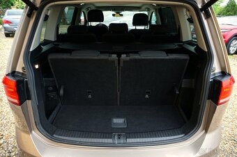 VOLKSWAGEN TOURAN 2,0 TDI 140KW DSG 7 MÍST - 11