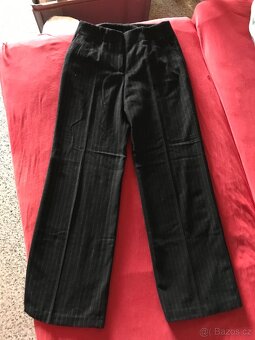 Prodám kostým - sako, sukně, kalhoty - 11