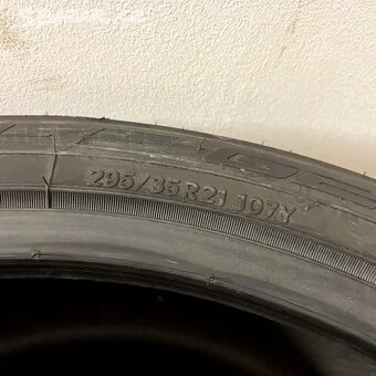 NOVÉ LETNÍ PNEU NITTO 295/35R21 - CAYENNE, X5 , Q7 - 11