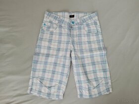 kraťasy a letní kalhoty - 11