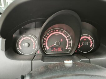 KIA CEE´D 1.4, najeto 175 tis. km - 11