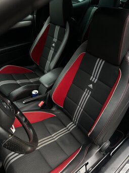 Golf 6 GTI - EDICE ADIDAS - 11
