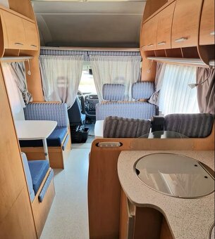 Půjčovna - Pronájem  Obytný automobil /Karavan - 11