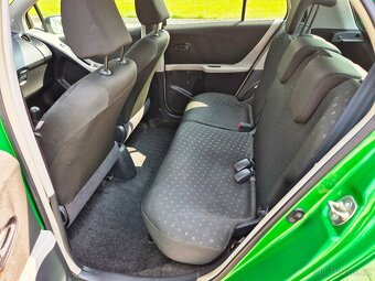 TOYOTA YARIS 1.0i 51KW 155tis.km moc pěkný stav - 11