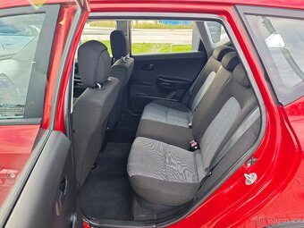Ceed SportyWagon Comfort 1.4CVVT 80kW - 11