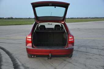 Škoda Octavia 2 2.0tdi 103kw - 11