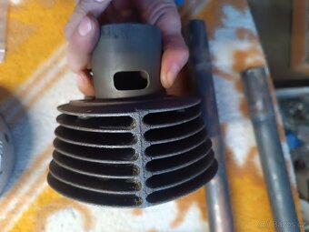 Jawa 250 díly,čz 125,150 válec,zapalování,koleno, štít,kladi - 11