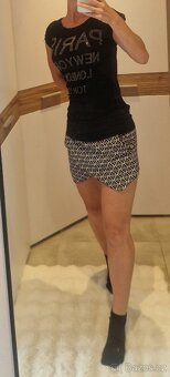 Nové dámské tričko černé průsvitné vel S až M s flitry - 11