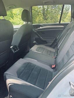 VW Golf 7 Variant 1.0 TSI 81 kW, manuál, LED - 11