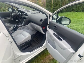 Peugeot 5008 1,6 115kw benzin - 11