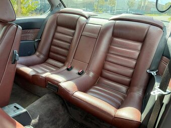 BMW M635CSi (E24) z roku 1984 - 11