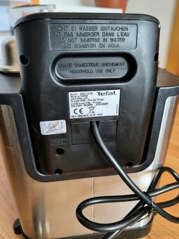 Olejová fritéza Tefal FR804015 - 11