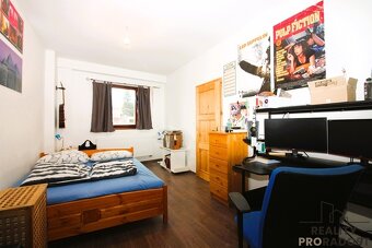 Prodej rodinného domu v Práčích - 11